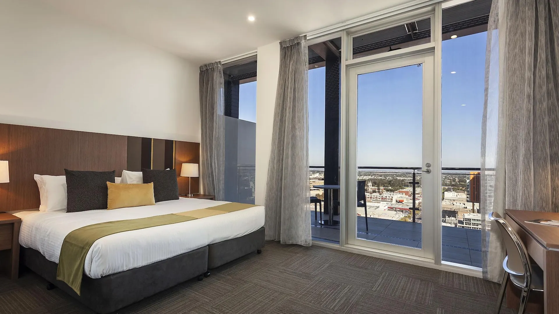 Aparthotel Quest On Franklin Adelaide